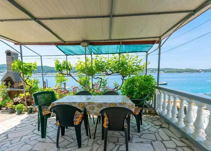 Luci Apartment Supetarska Draga