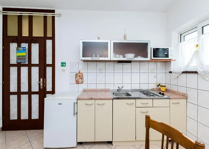 Luci Apartamento Supetarska Draga